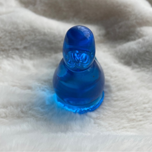 Small Blue Glass Bird Figurine - Picture 3 of 9